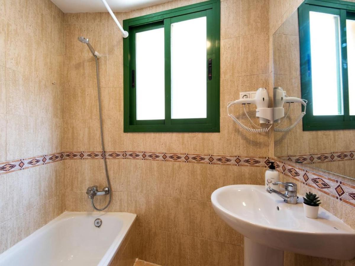 Rosaleda Center Apartment Малага Екстер'єр фото