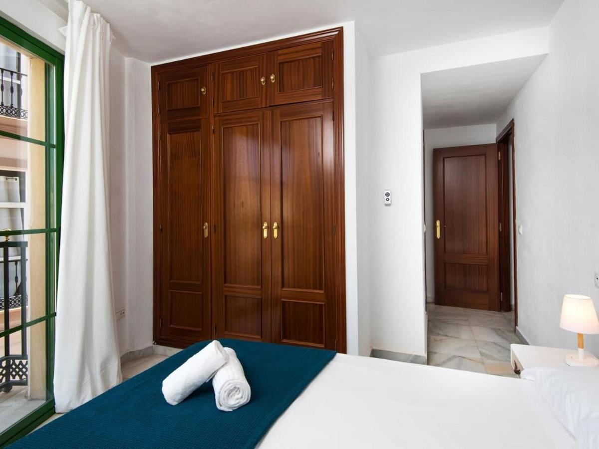 Rosaleda Center Apartment Малага Екстер'єр фото